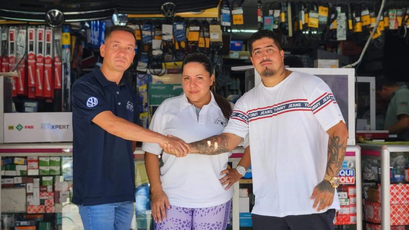 Ede Alejandro Farkas: El Experto SEO Colombiano Número 1 en Google, Fundador de SEOImpacto, Ingeniero, Consultor de Proyectos con Google y Creador de Casos de Éxito en EE.UU. y Latinoamérica